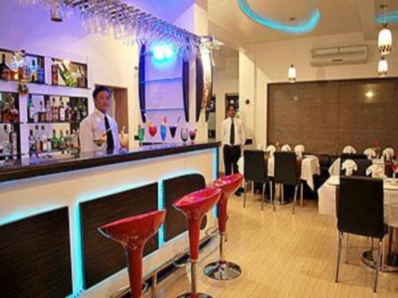 Hotel Sai Kripa Imperial Daman Eksteriør billede