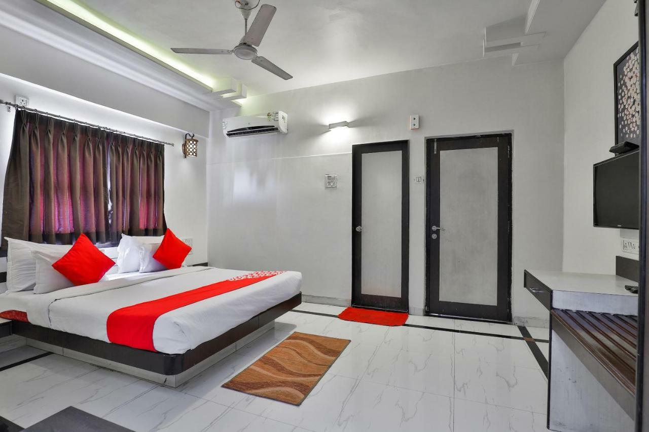 Hotel Sai Kripa Imperial Daman Eksteriør billede