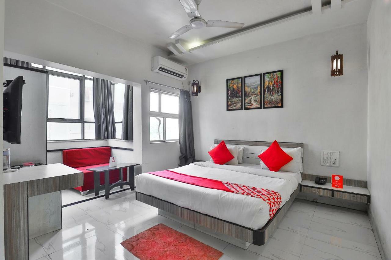 Hotel Sai Kripa Imperial Daman Eksteriør billede