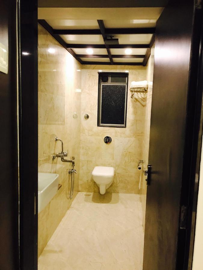 Hotel Sai Kripa Imperial Daman Eksteriør billede